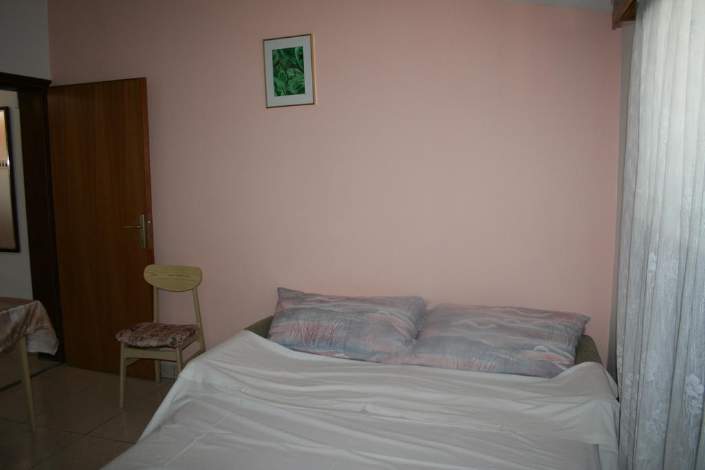 Apartments Santa Barbara Биоград-на-Мору Номер фото